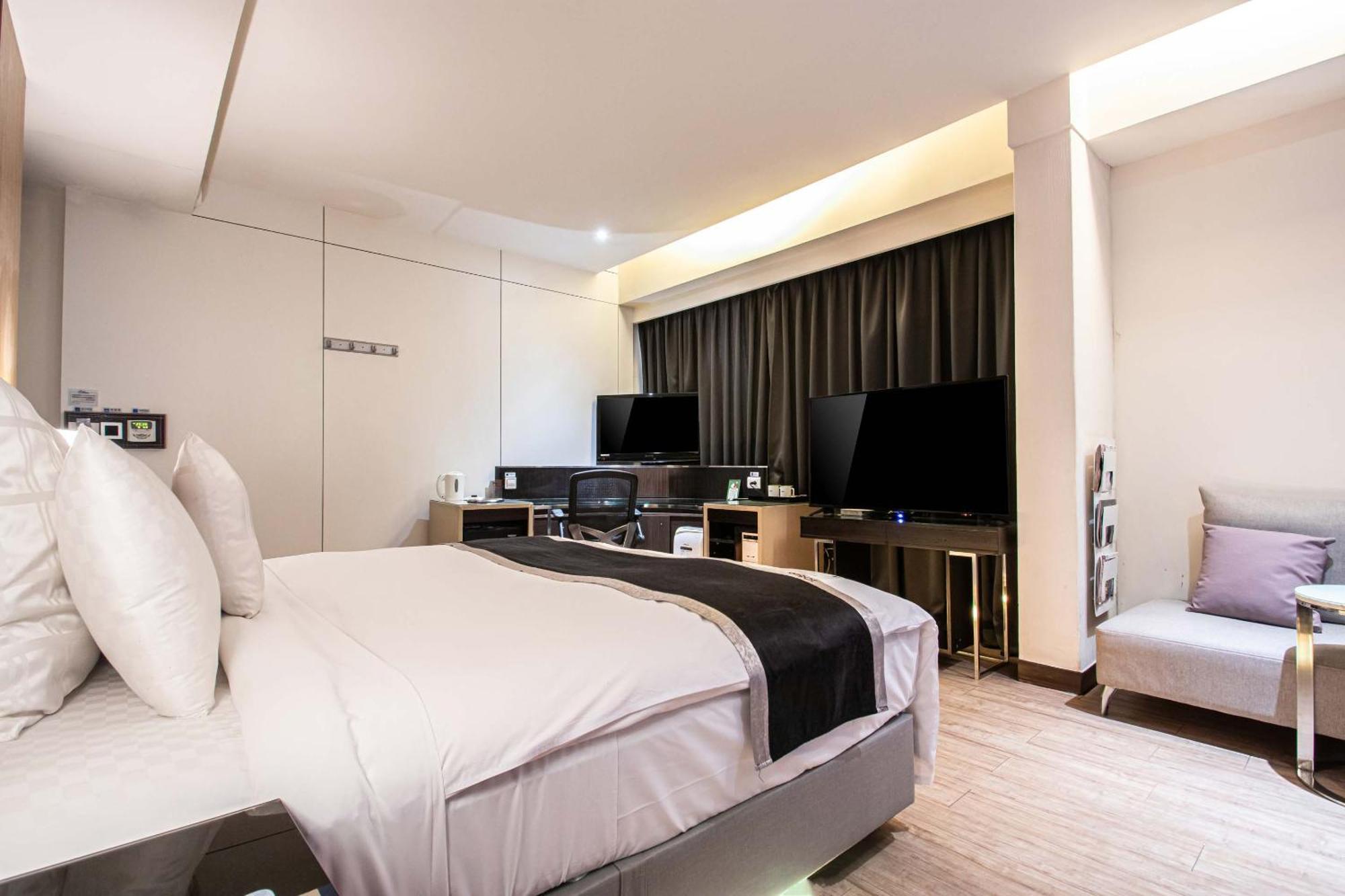 168 Motel-Hsinchu Esterno foto